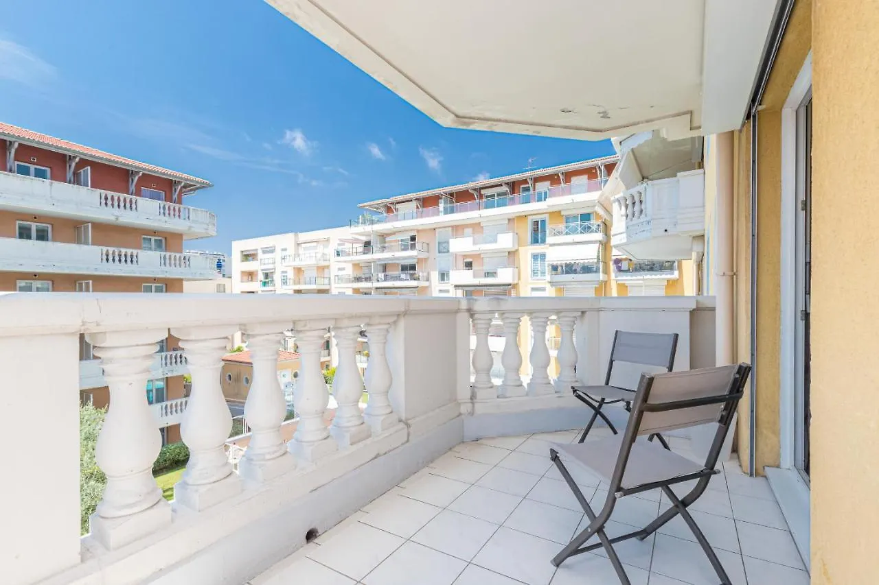 Apartment Swimming Pool & Ac 1 Bedroom Nice France