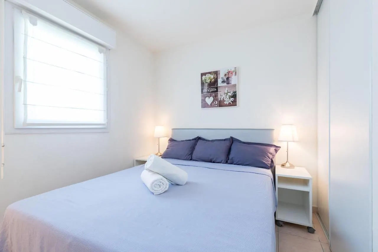 Swimming Pool & Ac 1 Bedroom Nice