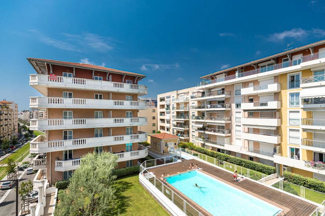 Swimming Pool & Ac 1 Bedroom Nice France